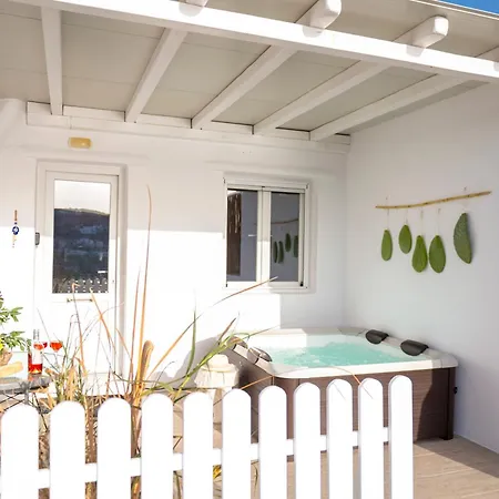 アパート Sunlight Ornos Suites, Private Hot Tub *