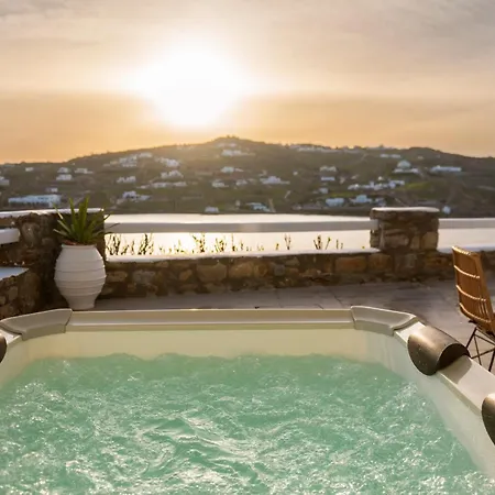 Sunlight Ornos Suites, Private Hot Tub Apartment Mykonos Town