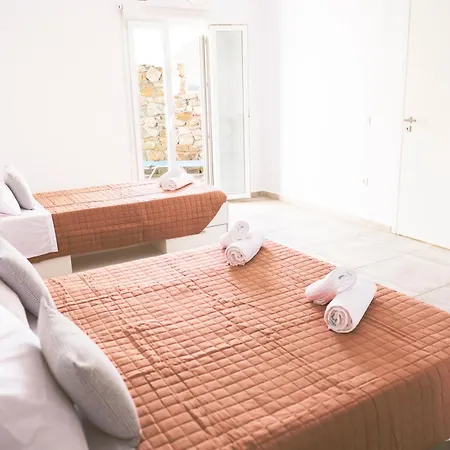 Sunlight Ornos Suites, Private Hot Tub アパート *