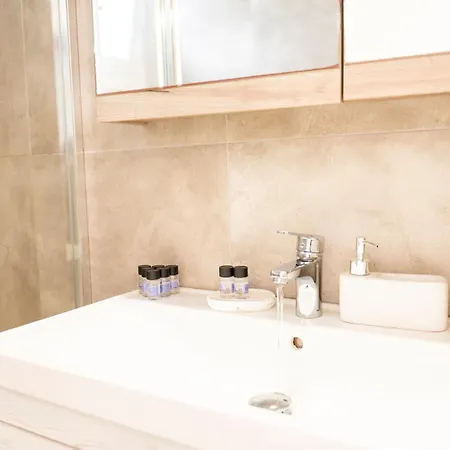 Sunlight Ornos Suites, Private Hot Tub Apartment Mykonos Town