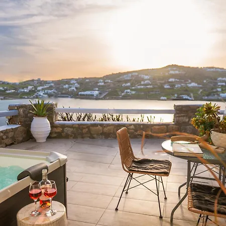 Apartman Sunlight Ornos Suites, Private Hot Tub